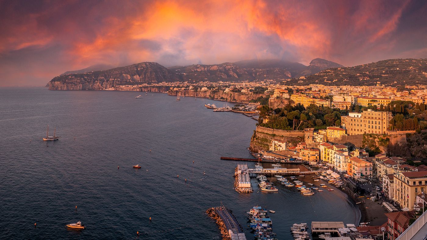 Magico tramonto in barca